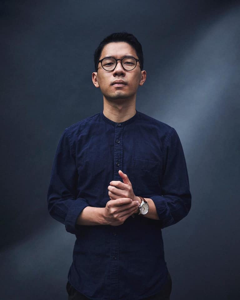 羅冠聰今天分享自己填詞的《約定》手稿,呼籲在這樣的亂世中,大家都要保重。 圖:擷取自羅冠聰臉書 羅冠聰今天分享自己填詞的《約定》手稿,呼籲在這樣的亂世中,大家都要保重。 圖:擷取自羅冠聰臉書