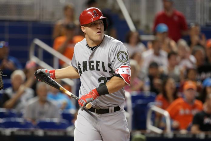 MLB／楚奧特險遭近身球爆頭　天使總教練暗酸巨人投手(影)