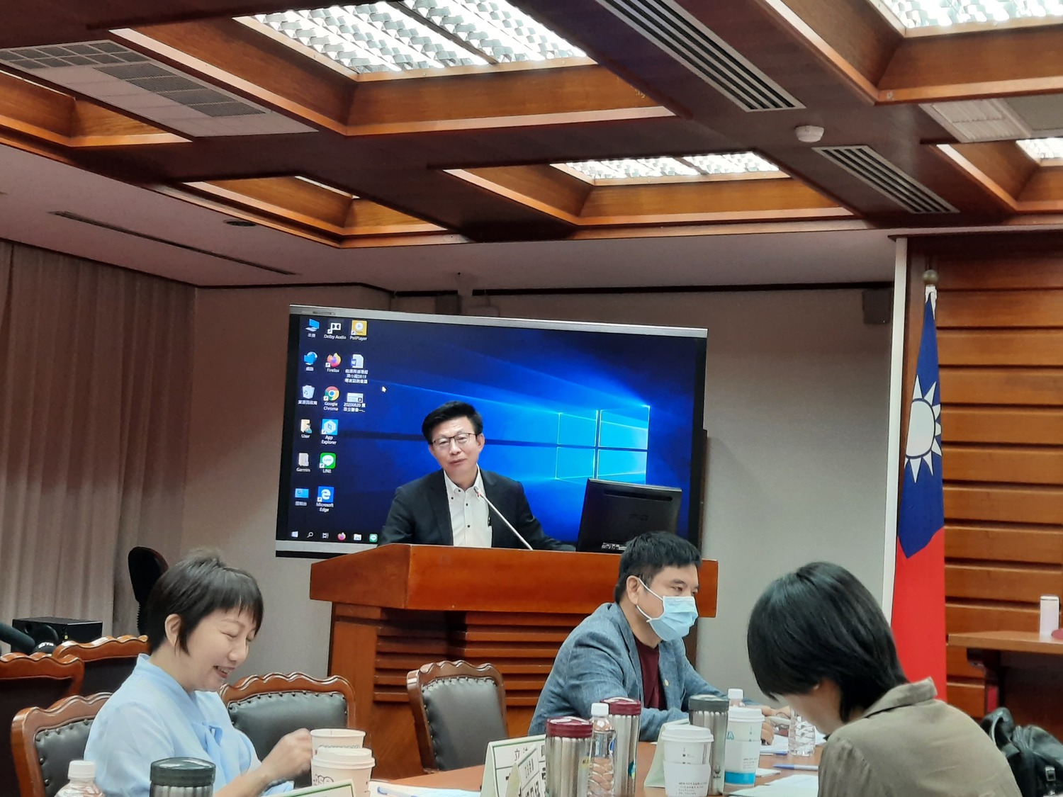 郭國文認為,考選業務範圍必須被獨立看待,其他業務則可併入人總。 圖:陳佩君/攝 郭國文認為,考選業務範圍必須被獨立看待,其他業務則可併入人總。 圖:陳佩君/攝