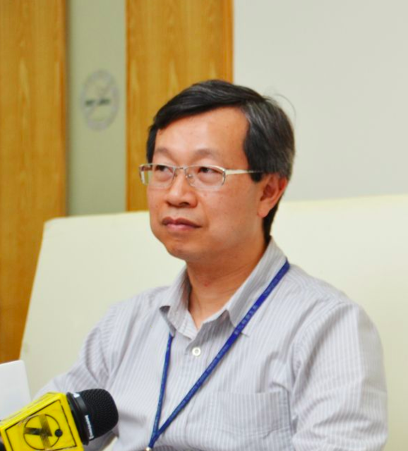 彰化衛生局被爆出主動詢問返台者前往醫院篩檢,還有網友試圖查詢衛生局長葉彥伯的財產申報,卻查不到。 圖:取自彰化縣政府新聞處 彰化衛生局被爆出主動詢問返台者前往醫院篩檢,還有網友試圖查詢衛生局長葉彥伯的財產申報,卻查不到。 圖:取自彰化縣政府新聞處