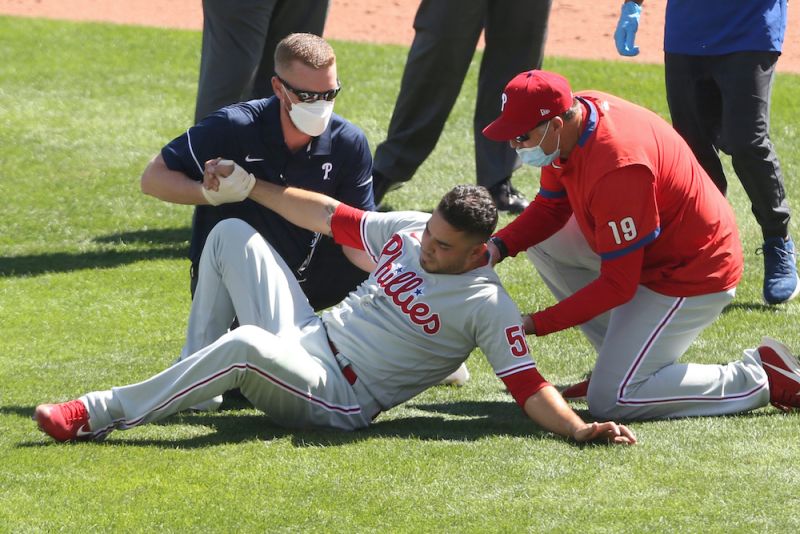 MLB／168公里強襲球直擊下體　費城人投手竟先刺殺打者(影)