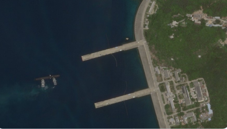 中國在南海建立多處地下基地。 圖 : 翻攝自Drake Long推特 中國在南海建立多處地下基地。 圖 : 翻攝自Drake Long推特