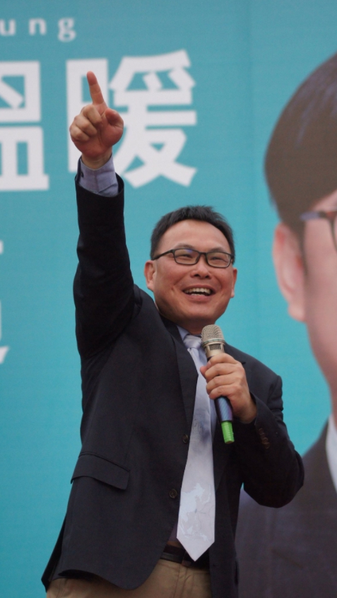 名嘴反了!  汪潔民砲轟：民進黨操作民粹主義  美豬有那麼恐怖嗎?