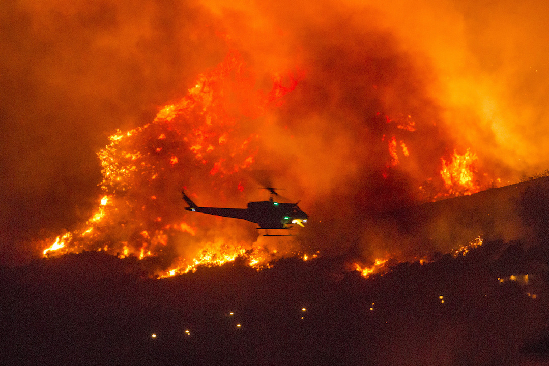 森林大火燒掉320萬英畝土地 煙霧使美西空品全球最糟