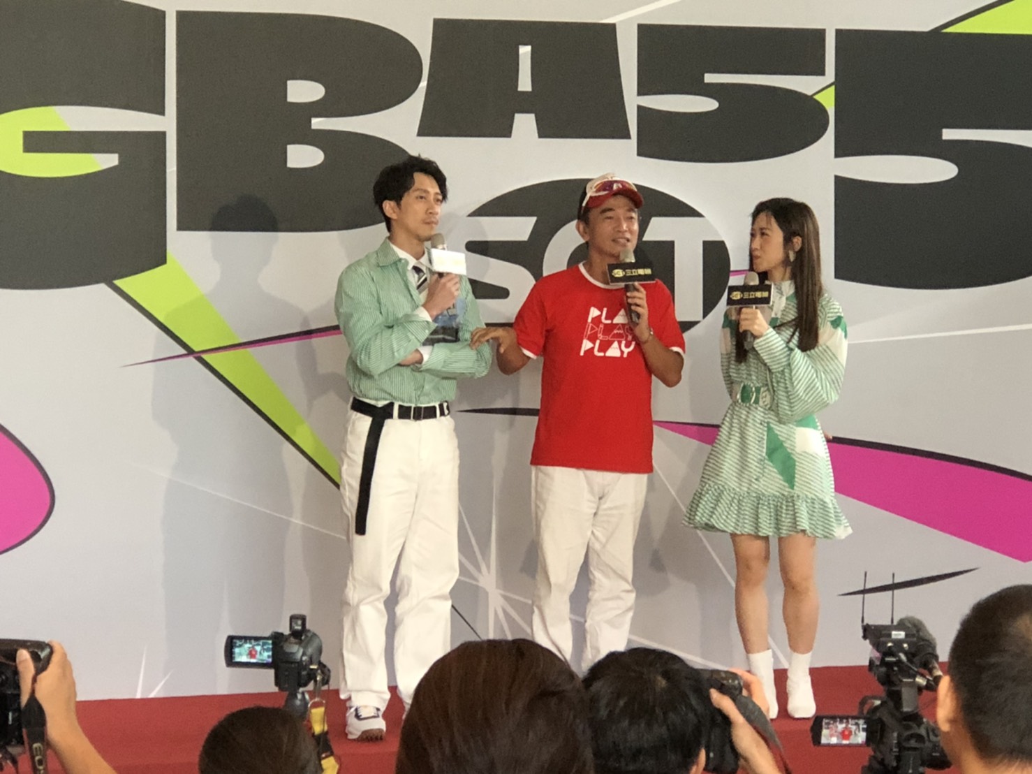 小鬼爸找到黃鴻升37萬未花完零用錢！他感嘆：沒時間花