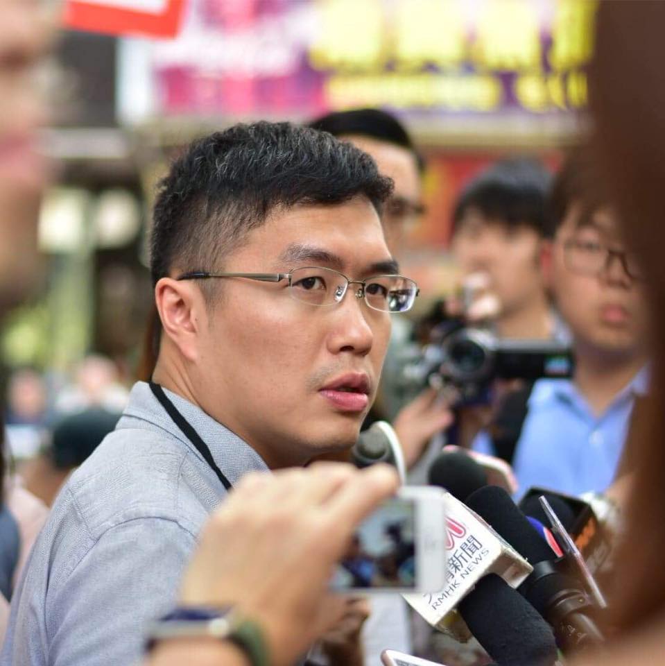 一起推動民主派初選的還有前立法委員區諾軒,也被認為是港警的目標。 圖:翻攝自區諾軒臉書 一起推動民主派初選的還有前立法委員區諾軒,也被認為是港警的目標。 圖:翻攝自區諾軒臉書