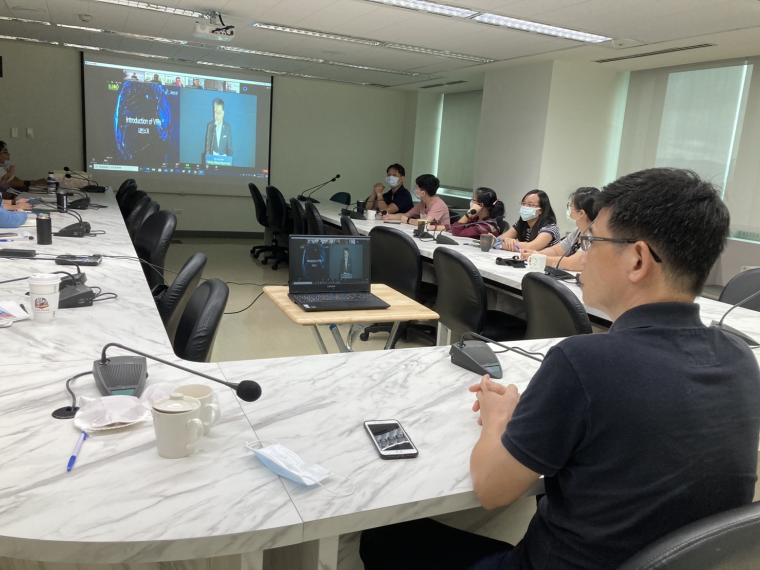新北市農業局線上觀禮第六屆ALGOA高峰會開幕典禮。 圖:新北市農業局提供 新北市農業局線上觀禮第六屆ALGOA高峰會開幕典禮。 圖:新北市農業局提供