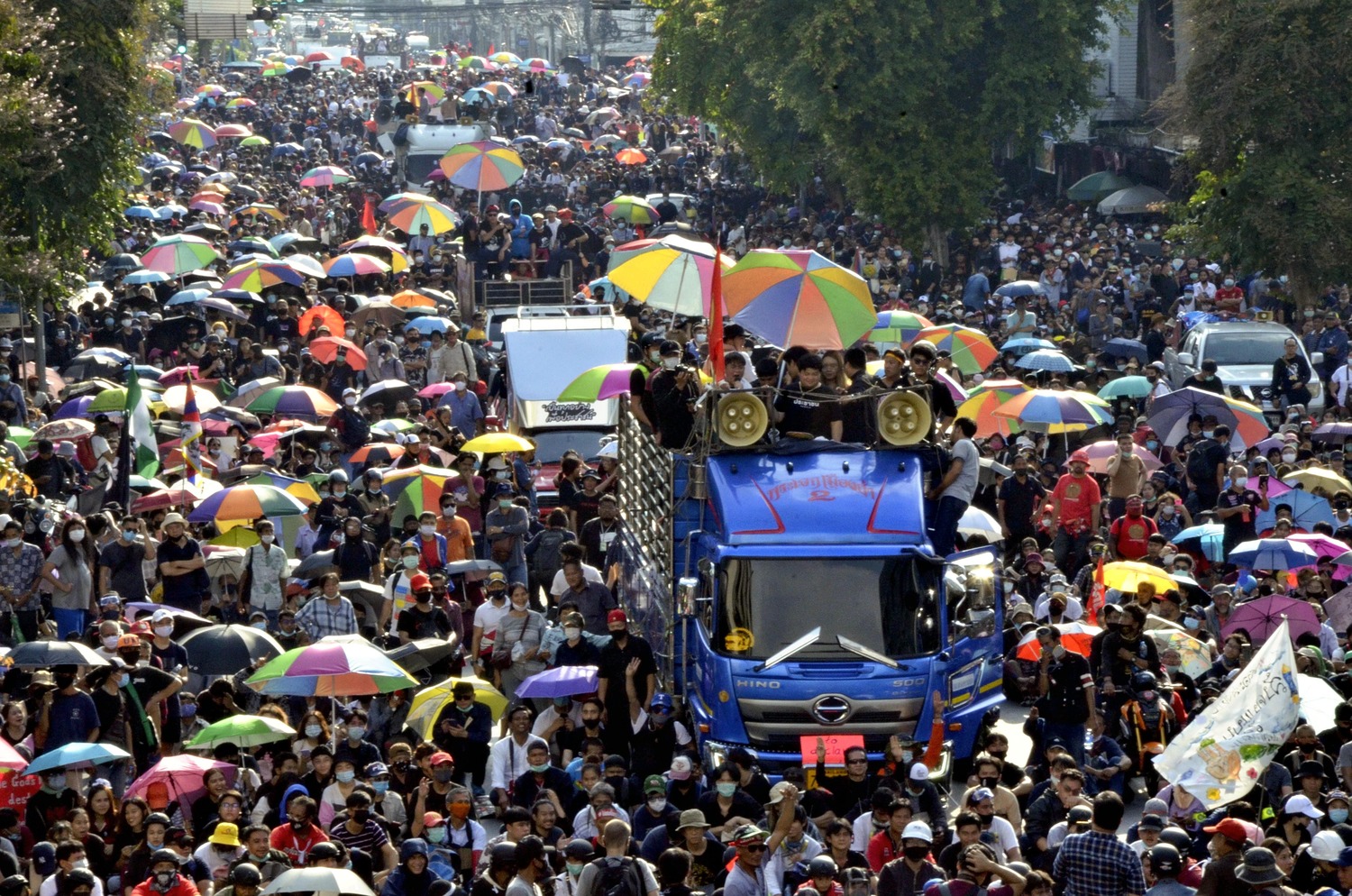 反政府示威升級  泰國宣布曼谷進入緊急狀態
