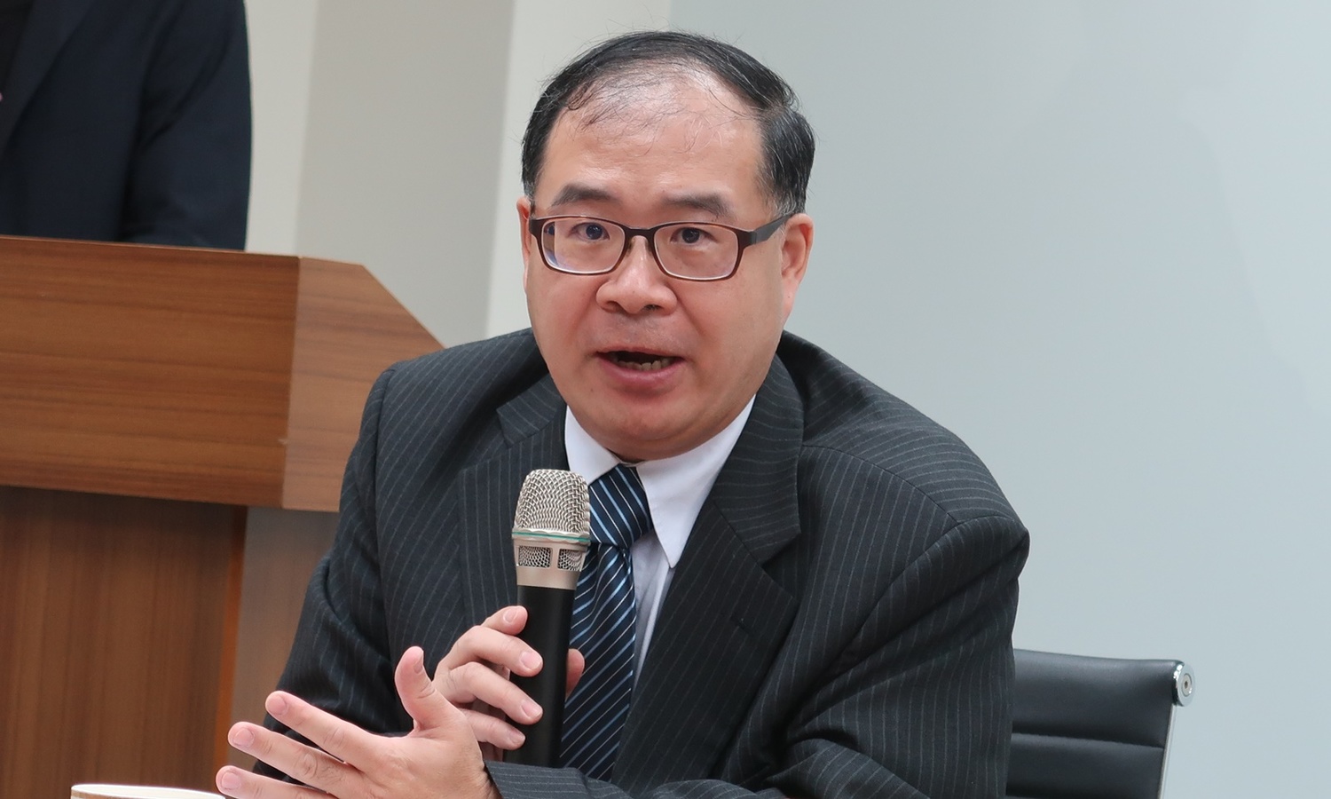 新憲2公投遭駁回 辜寬敏夫人悲痛：最大一堵牆竟是民進黨政府