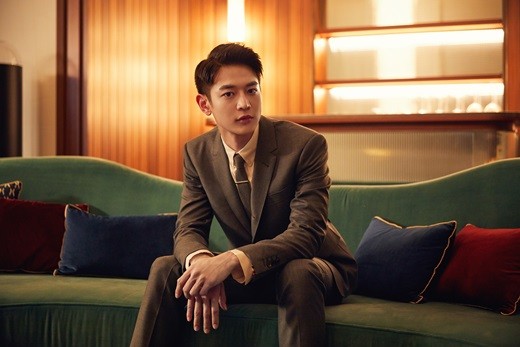 SHINee珉豪放棄休假留兵營訓練！網笑：該不會想簽志願役吧