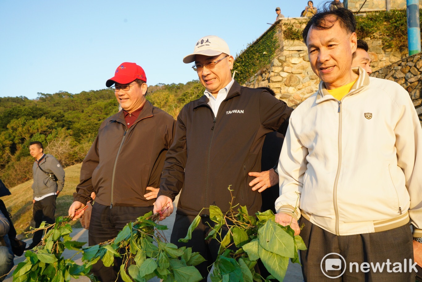 視察連江大坵島聯外橋樑工程  徐國勇：完工後將從墾丁送來8隻梅花鹿
