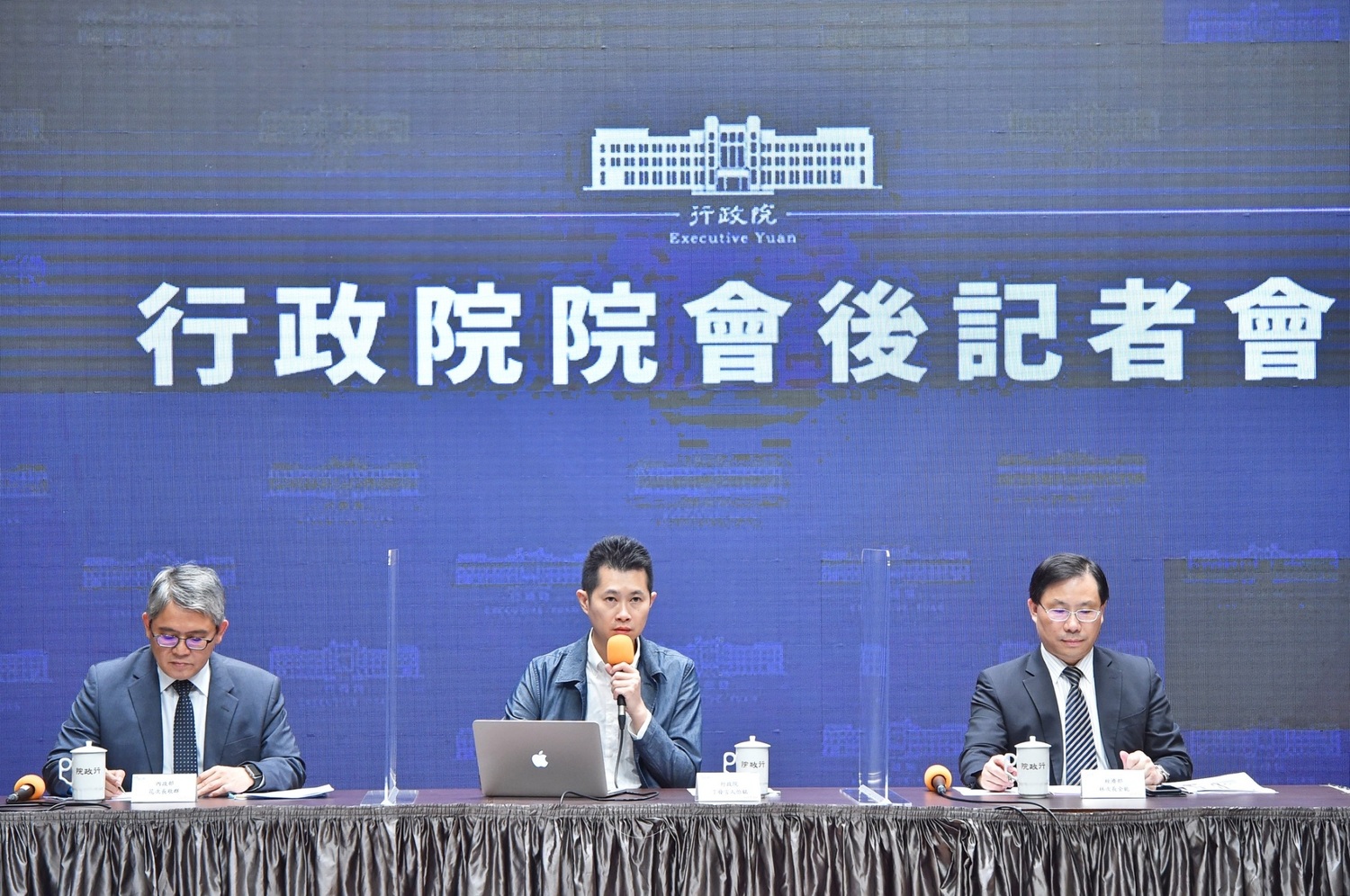 行政院會後記者會。 圖:行政院提供 行政院會後記者會。 圖:行政院提供