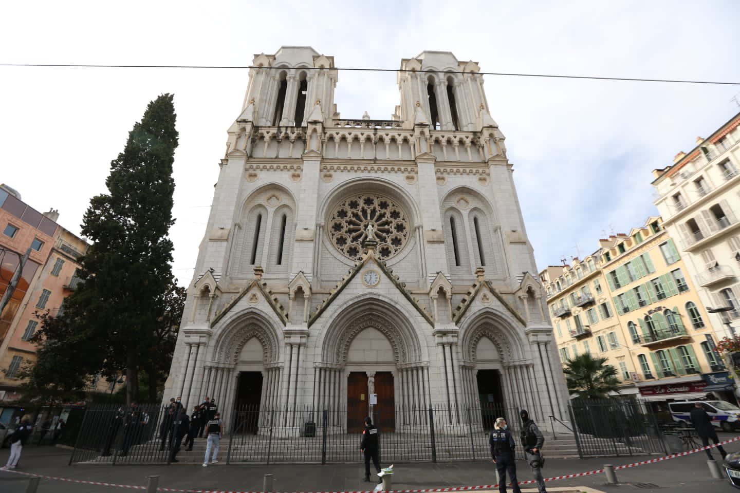 尼斯聖母教堂(Notre-Dame de Nice)。 圖:翻攝Christian Estrosi推特 尼斯聖母教堂(Notre-Dame de Nice)。 圖:翻攝Christian Estrosi推特