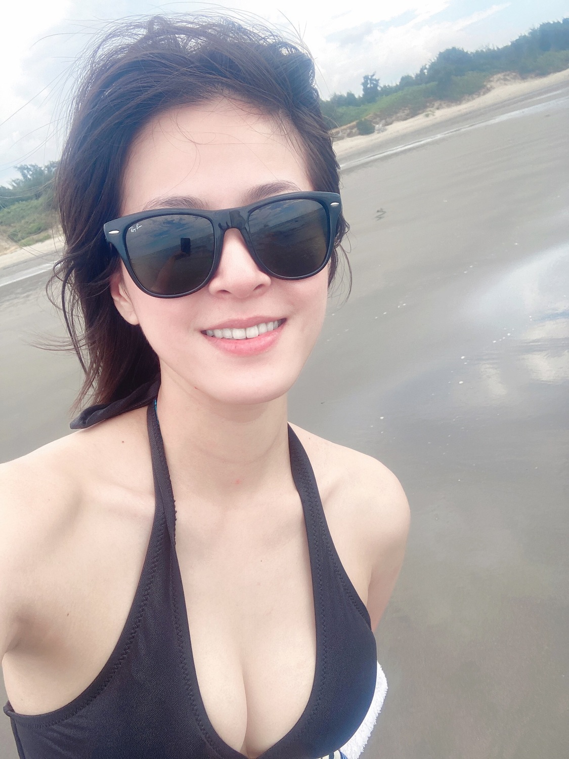 慶祝《我的婆婆怎麼那麼可愛》收視破五,蘇晏霈提供比基尼照。 圖:公視/提供 慶祝《我的婆婆怎麼那麼可愛》收視破五,蘇晏霈提供比基尼照。 圖:公視/提供