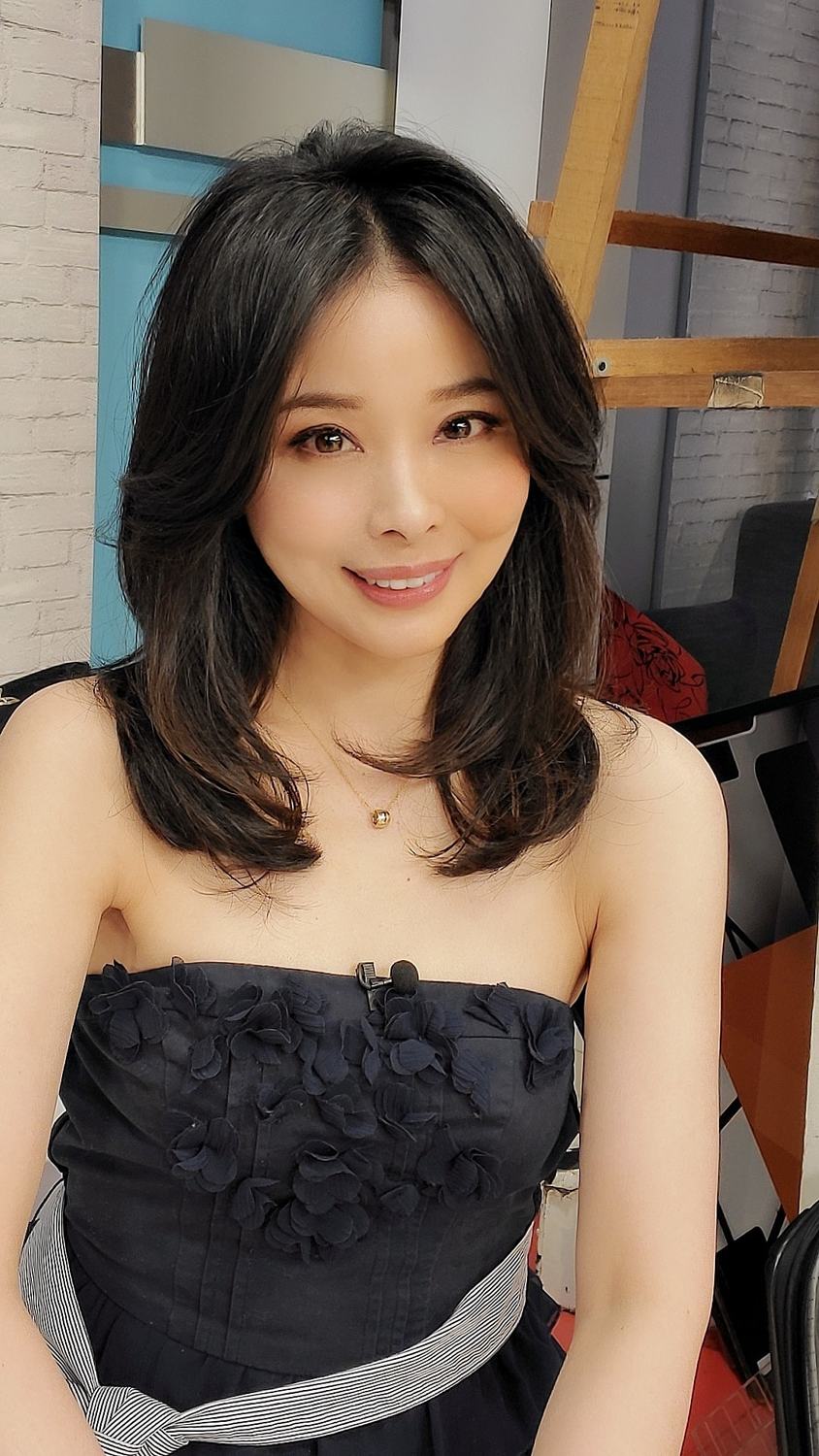 呂文婉學霸女兒上大學！零用錢數字曝光 網驚：這也太少