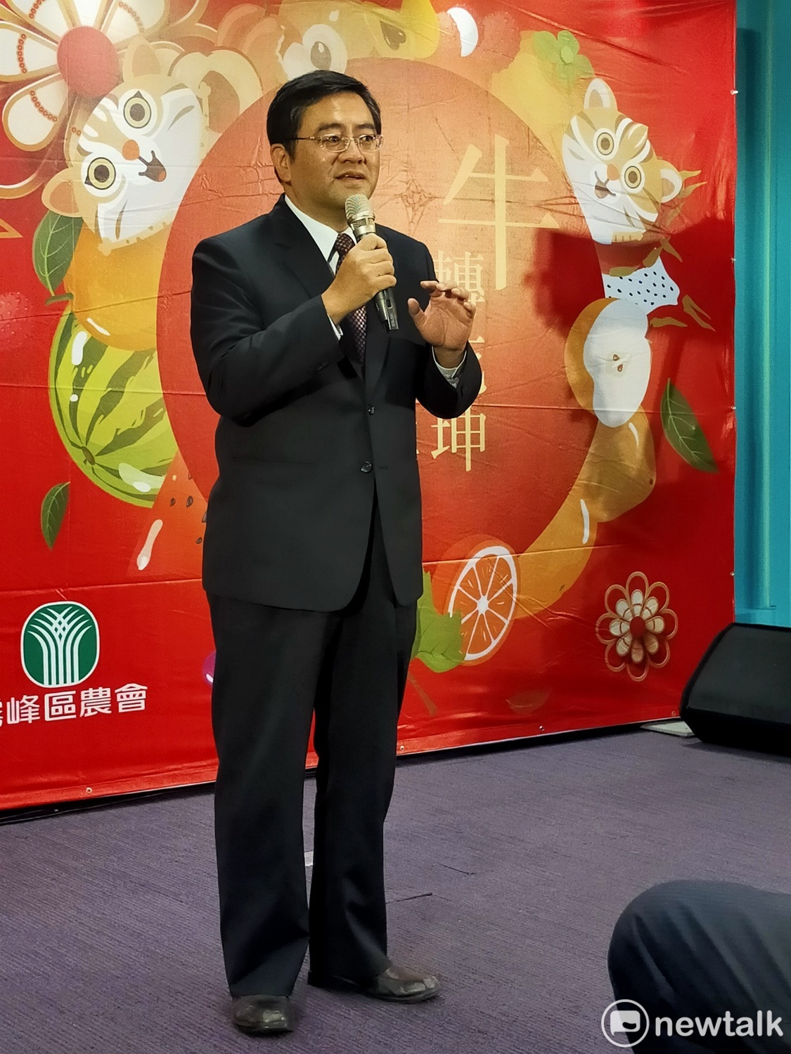 霧峰農會總幹事黃景建說,平台不向店家收費,就是要讓利給消費者。 唐復年/攝 霧峰農會總幹事黃景建說,平台不向店家收費,就是要讓利給消費者。 唐復年/攝