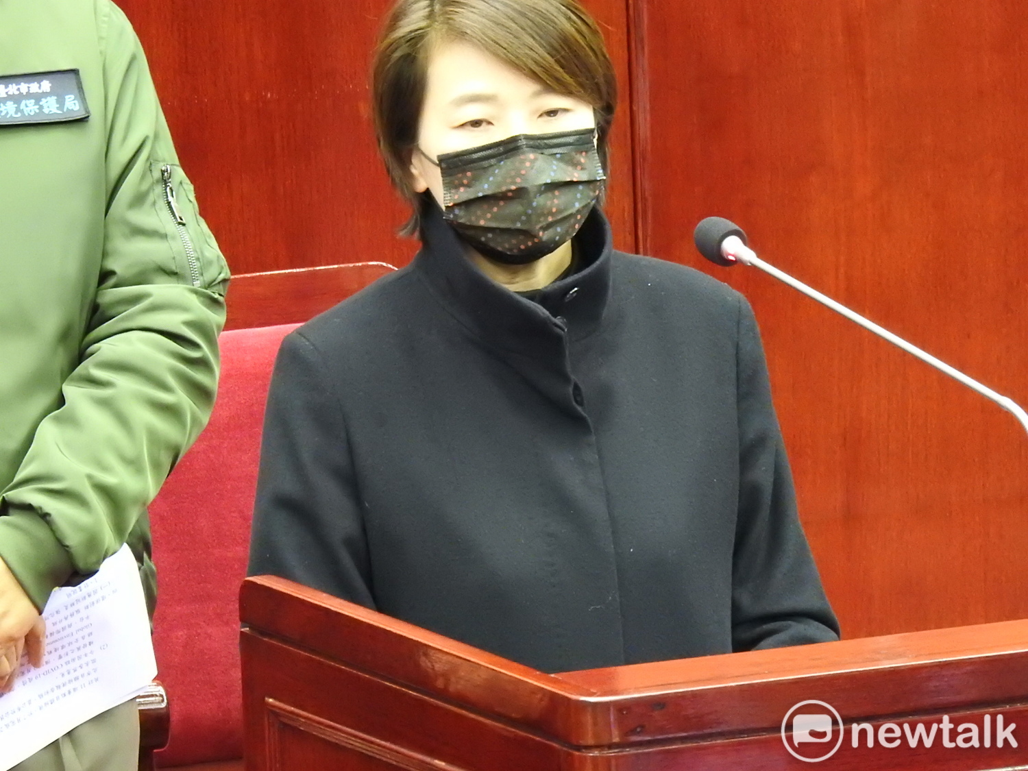 議員批隱匿紐籍機師足跡 黃珊珊：柯昔講陽明山檢疫所被砲轟