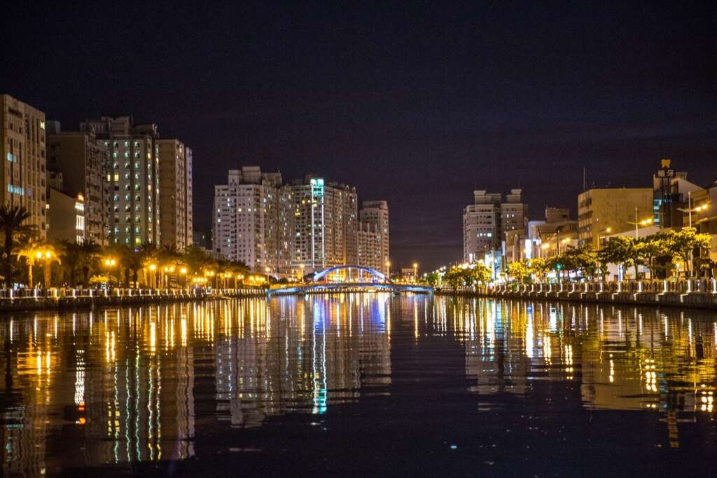 台南聖誕超夢幻！三大熱門打卡地標獲2020景觀大獎
