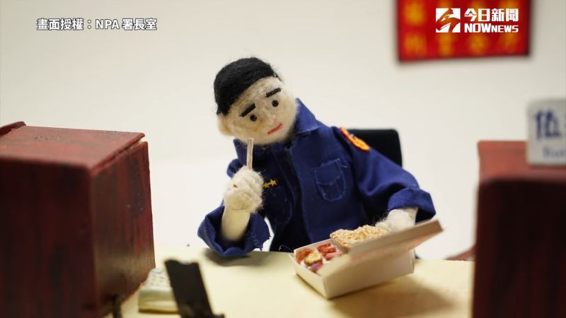 (影)波麗士聖誕日常！療癒動畫網讚溫馨