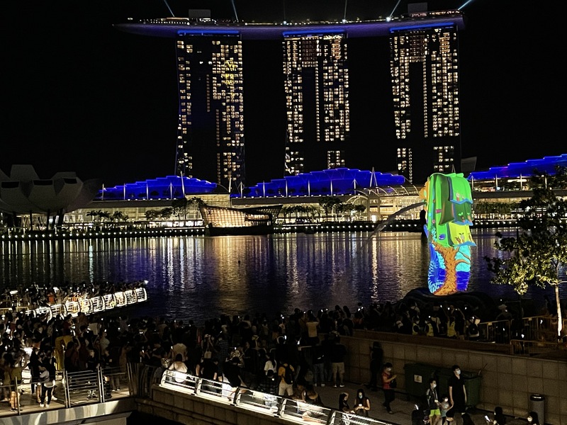 告別2020！新加坡濱海灣燈光投影秀迎新年