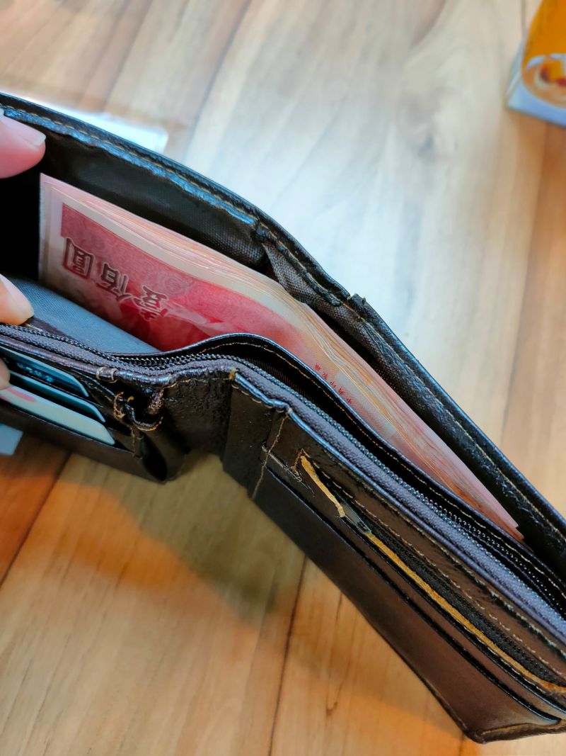 沒錢包放現金！有錢人收納法曝光