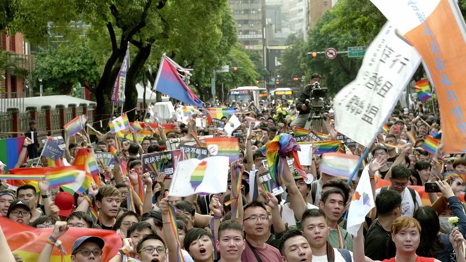 台灣首映紀錄片《同愛一家》,關注多位生活在台灣、來自不同世代的同志族群故事。 圖:新北市文化局提供 台灣首映紀錄片《同愛一家》,關注多位生活在台灣、來自不同世代的同志族群故事。 圖:新北市文化局提供