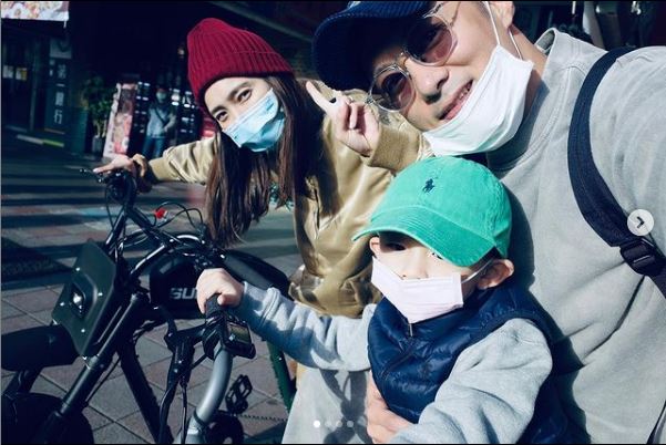因疫無法見家人！余文樂深夜曝心聲：最艱難的兩年