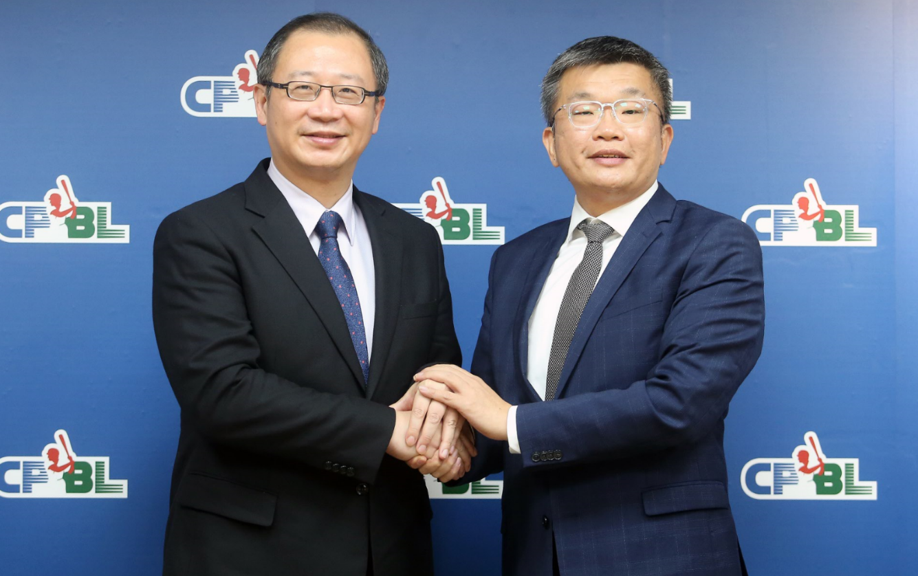 中職新舊會長見面。 圖:蔡其昌/提供 中職新舊會長見面。 圖:蔡其昌/提供