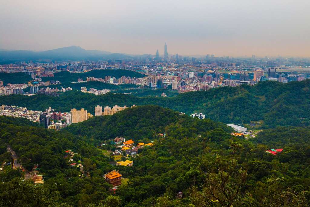 碧山巖。 圖:取自台北旅遊網 碧山巖。 圖:取自台北旅遊網