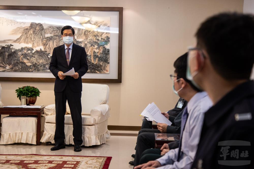 國軍日前代表參加美國「國際虛擬網路安全競賽」,在許多科技強國的角力下突破重圍,分別取得第一、第四、第六及第七名的佳績。 圖:翻攝自軍聞社網站 國軍日前代表參加美國「國際虛擬網路安全競賽」,在許多科技強國的角力下突破重圍,分別取得第一、第四、第六及第七名的佳績。 圖:翻攝自軍聞社網站