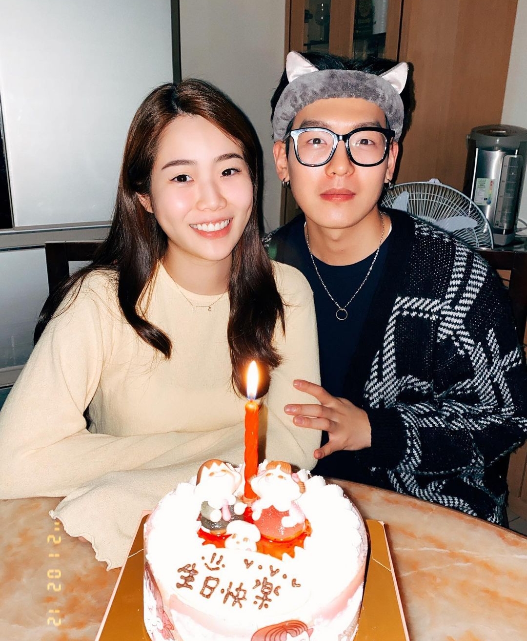女友生日姜勳慶生。 圖:翻攝IG/姜勳 女友生日姜勳慶生。 圖:翻攝IG/姜勳