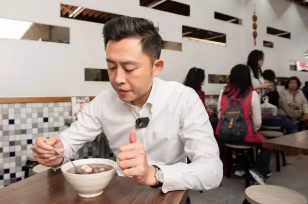 林智堅推薦新竹的「光華冰菓店」。 林智堅推薦新竹的「光華冰菓店」。