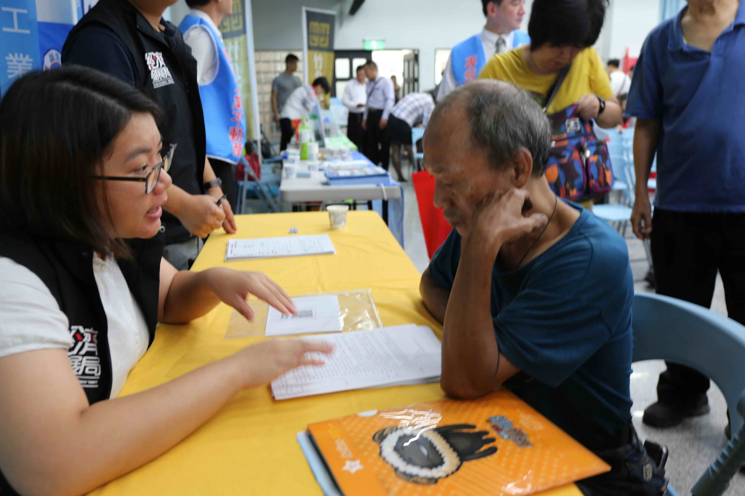 新北市未登記工廠輔導業務榮獲經濟部評定為甲組及六都唯一「優等」,連續5年獲得中央肯定。 圖:新北市經發局提供 新北市未登記工廠輔導業務榮獲經濟部評定為甲組及六都唯一「優等」,連續5年獲得中央肯定。 圖:新北市經發局提供