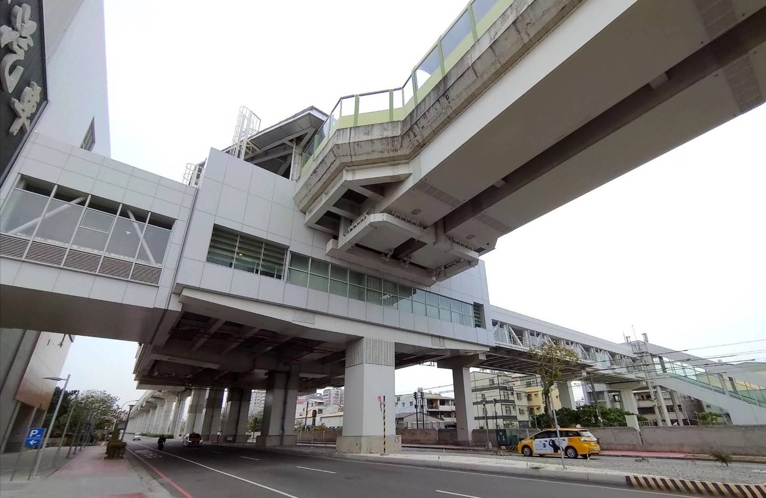 中捷車站開放天橋通行。 台中市政府/提供 中捷車站開放天橋通行。 台中市政府/提供