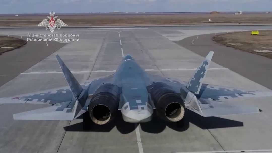 俄軍SU-57隱形戰鬥機。 圖:翻攝自環球網 俄軍SU-57隱形戰鬥機。 圖:翻攝自環球網