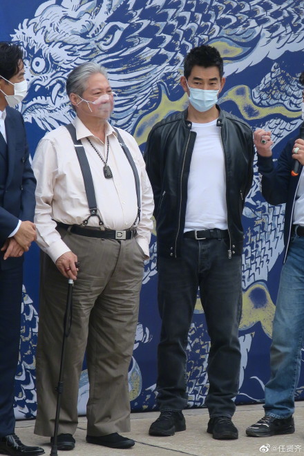 洪金寶睽違2年再拍片,友情客串電影《邊緣行者》。 圖:翻攝自微博 洪金寶睽違2年再拍片,友情客串電影《邊緣行者》。 圖:翻攝自微博