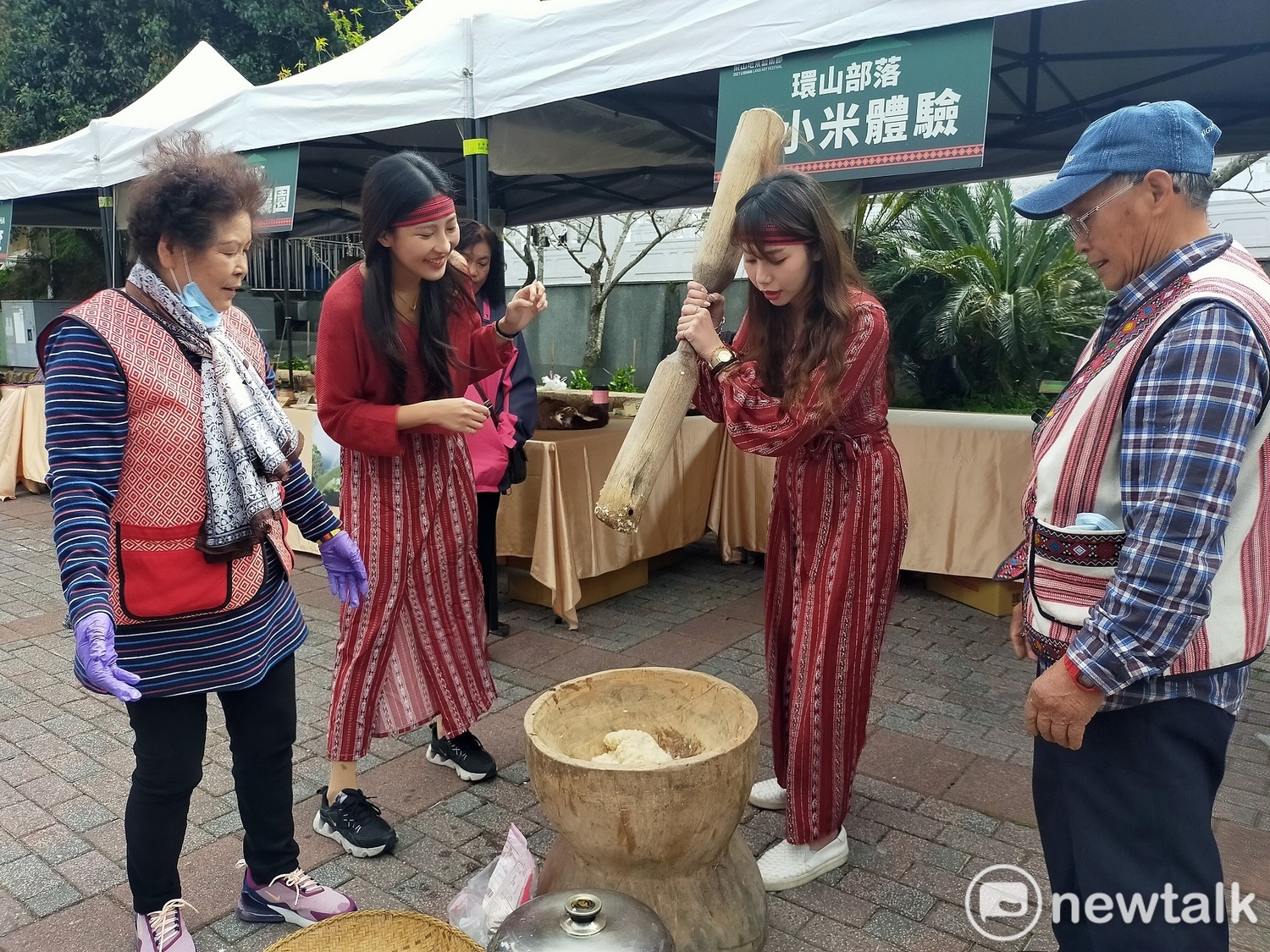 梨山地景藝術節限定遊程可以體驗原住民生活。 圖:唐復年/攝 梨山地景藝術節限定遊程可以體驗原住民生活。 圖:唐復年/攝