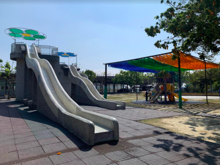 設有2層樓高的大象溜滑梯的葫蘆埤自然公園。 圖:台南市觀旅局/提供 設有2層樓高的大象溜滑梯的葫蘆埤自然公園。 圖:台南市觀旅局/提供