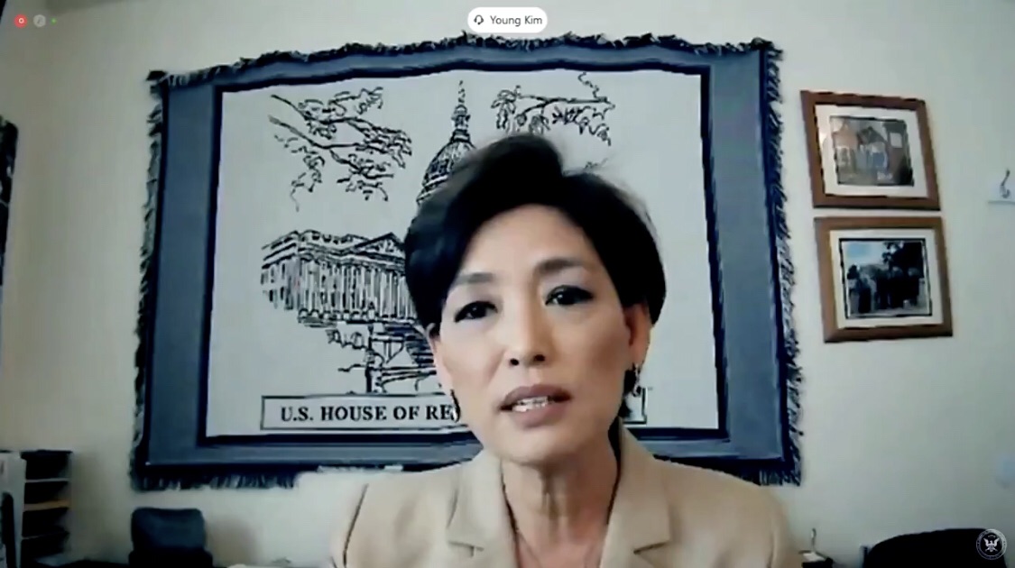 共和黨議員金映玉(Young Kim)在會上肯定台灣這些年來對全球公衛的貢獻及因應新冠疫情的表現,除應獲資格,也證明加入世衛後,更為美國與各國帶來更多益處。 圖 : 翻攝自Young Kim推特 共和黨議員金映玉(Young Kim)在會上肯定台灣這些年來對全球公衛的貢獻及因應新冠疫情的表現,除應獲資格,也證明加入世衛後,更為美國與各國帶來更多益處。 圖 : 翻攝自Young Kim推特