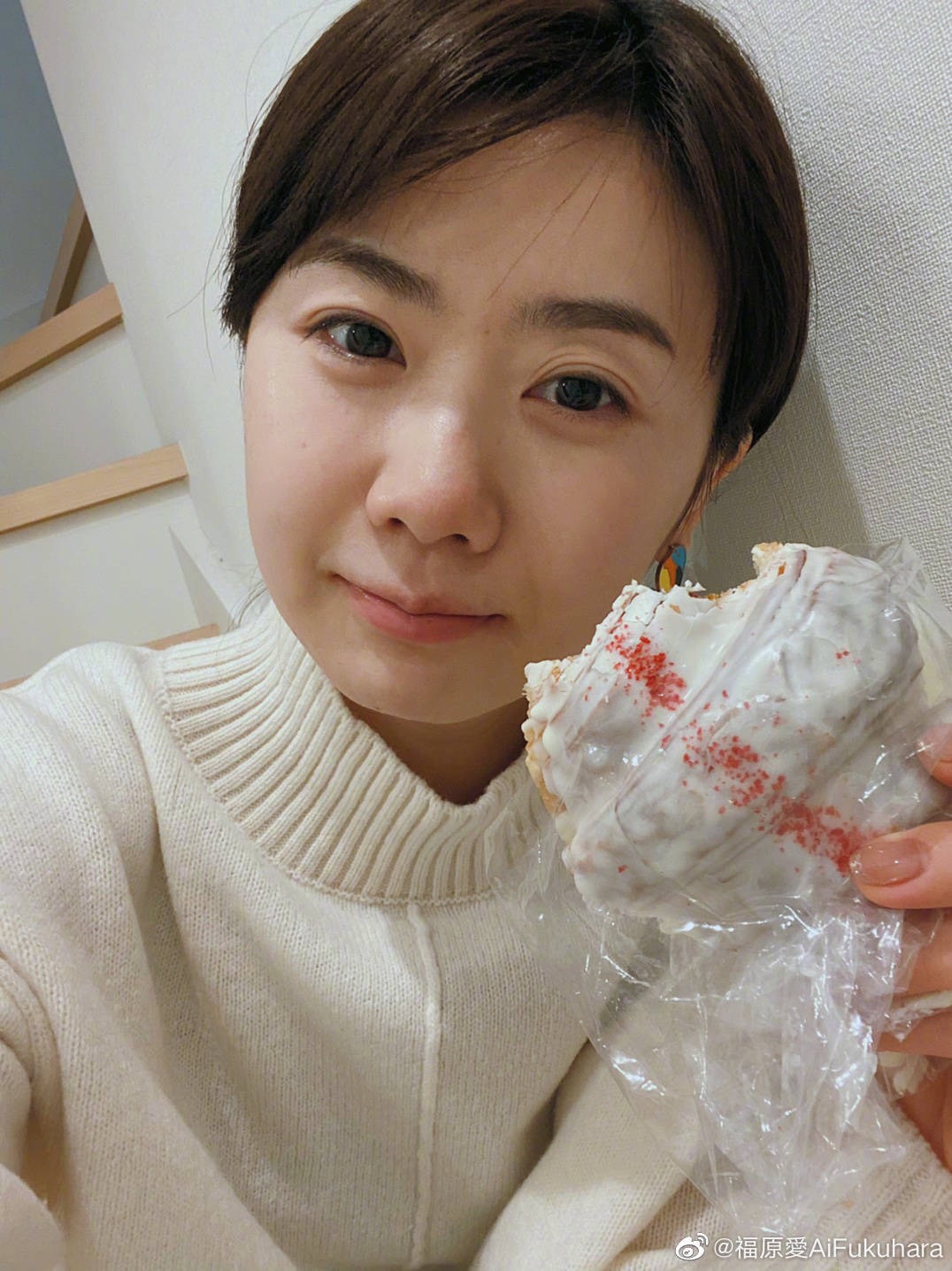 今日有日媒爆料和福原愛約會的「橫濱男」其實是已婚人夫。 圖:翻攝自微博 今日有日媒爆料和福原愛約會的「橫濱男」其實是已婚人夫。 圖:翻攝自微博