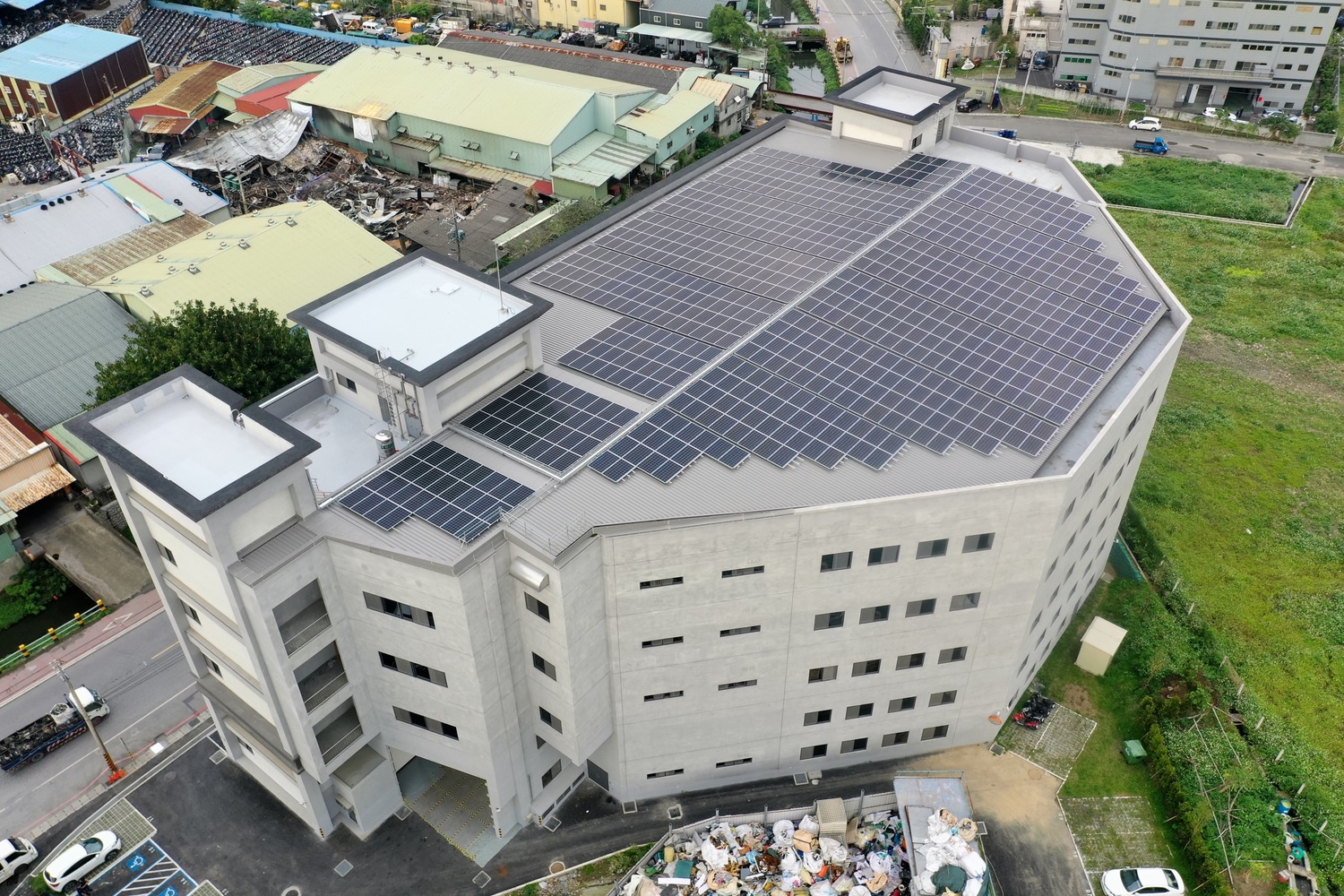 新北市經發局與業者合作,在樹林區東山段已釋出5個單位,總面積650坪,提供整開地區搬遷的工廠進駐。 圖:新北市經發局提供 新北市經發局與業者合作,在樹林區東山段已釋出5個單位,總面積650坪,提供整開地區搬遷的工廠進駐。 圖:新北市經發局提供