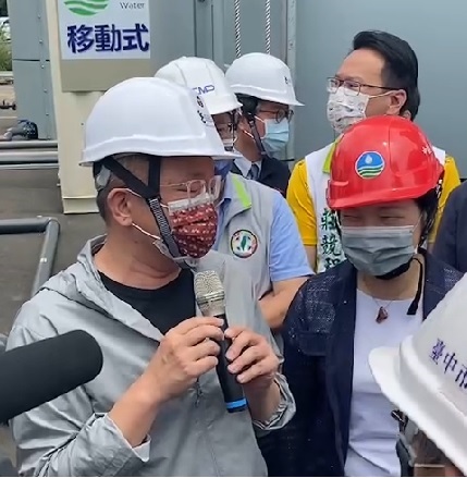 蔡其昌稱讚經濟部及各單位的效率。 圖:蔡其昌服務處/提供 蔡其昌稱讚經濟部及各單位的效率。 圖:蔡其昌服務處/提供