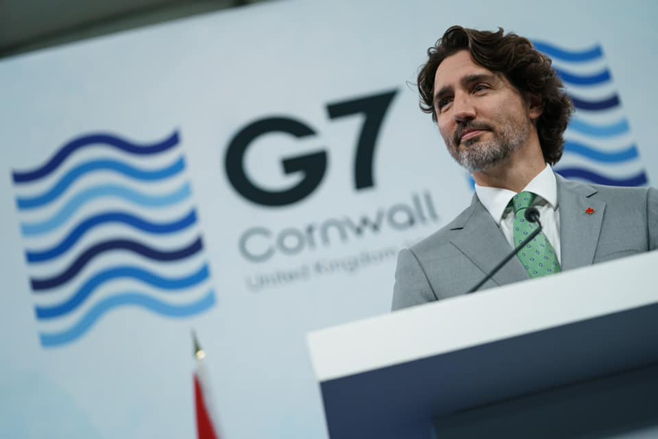 加拿大總理杜魯道剛參加完G7高峰會,加入抗中行列,隨即再砲轟中國侵犯維吾爾人權。 圖:翻攝自杜魯道臉書 加拿大總理杜魯道剛參加完G7高峰會,加入抗中行列,隨即再砲轟中國侵犯維吾爾人權。 圖:翻攝自杜魯道臉書