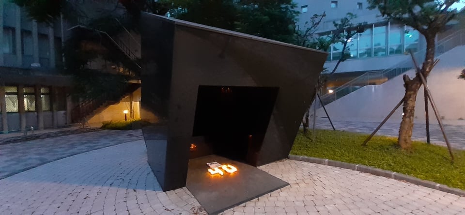 陳文成事件紀念碑座落台大校園。 圖:陳文成基金會提供 陳文成事件紀念碑座落台大校園。 圖:陳文成基金會提供