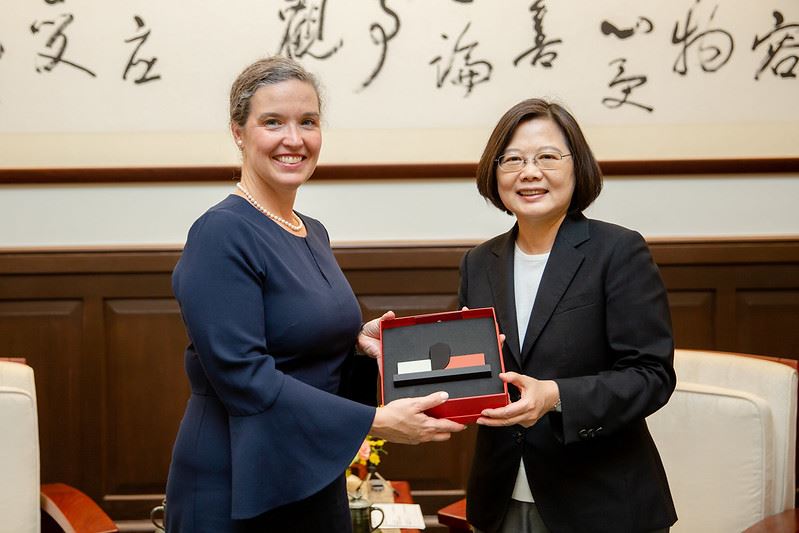 孫曉雅2019年入府會見蔡英文總統。 圖:總統府提供 孫曉雅2019年入府會見蔡英文總統。 圖:總統府提供