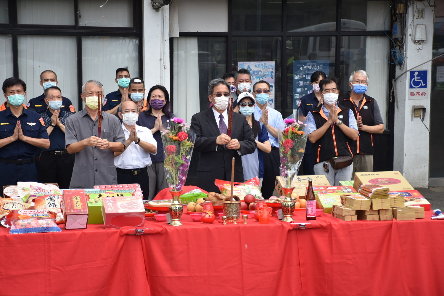 國道公路警察局楊梅分隊大樓啟用祈福典禮。 圖:交通部高速公路局提供。 國道公路警察局楊梅分隊大樓啟用祈福典禮。 圖:交通部高速公路局提供。
