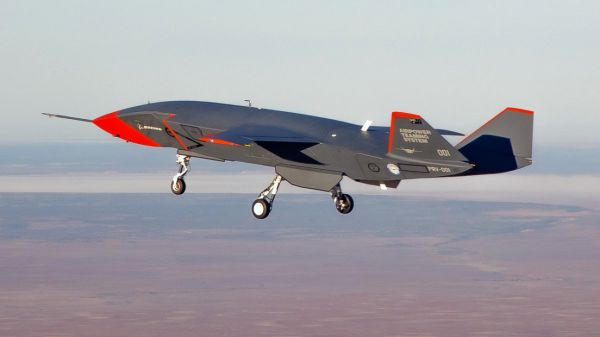 波音公司發布的「忠誠僚機」原型機。 圖:翻攝波音公司官網 波音公司發布的「忠誠僚機」原型機。 圖:翻攝波音公司官網