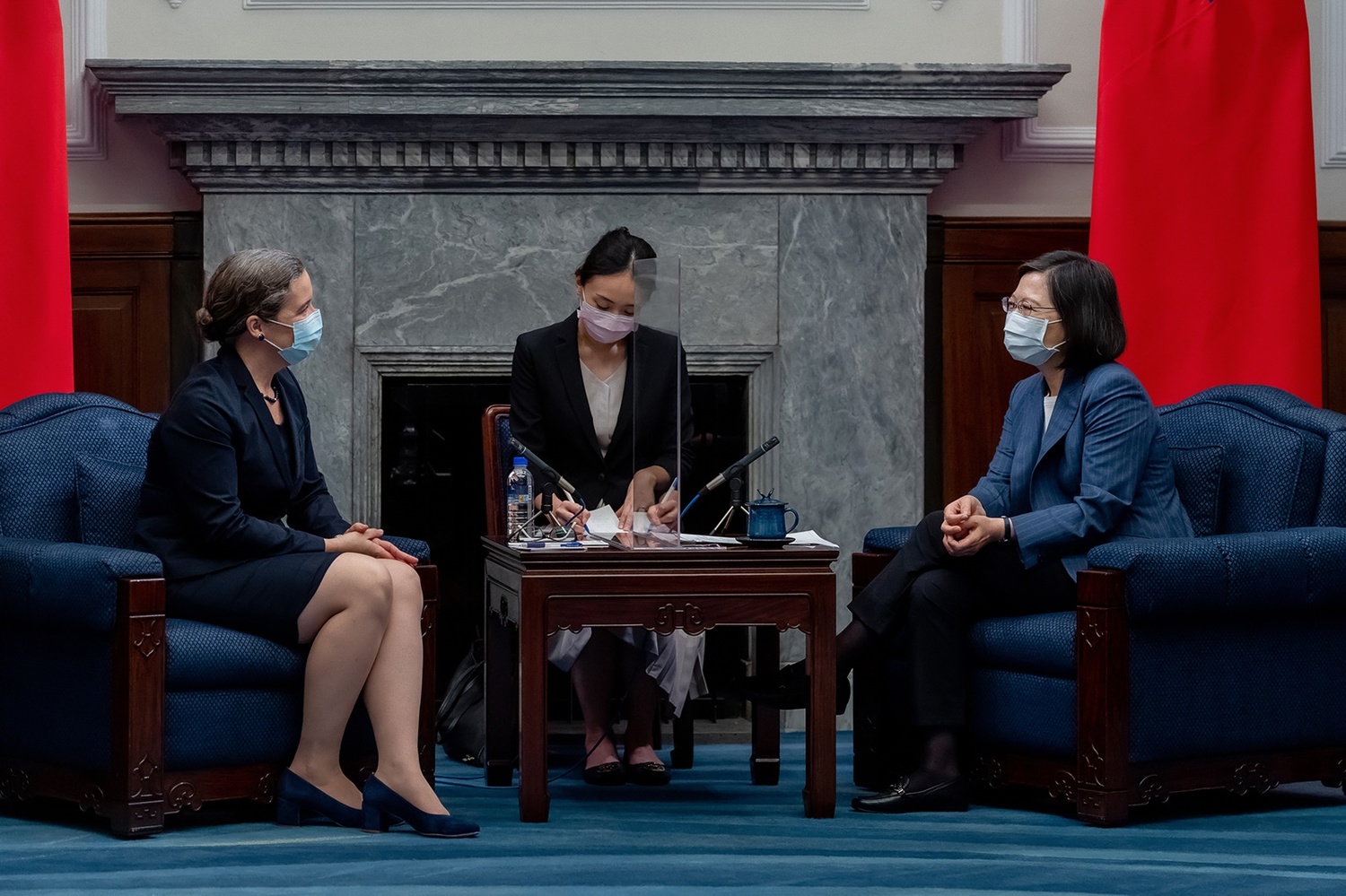 AIT處長孫曉雅與總統蔡英文 圖:總統府提供 AIT處長孫曉雅與總統蔡英文 圖:總統府提供