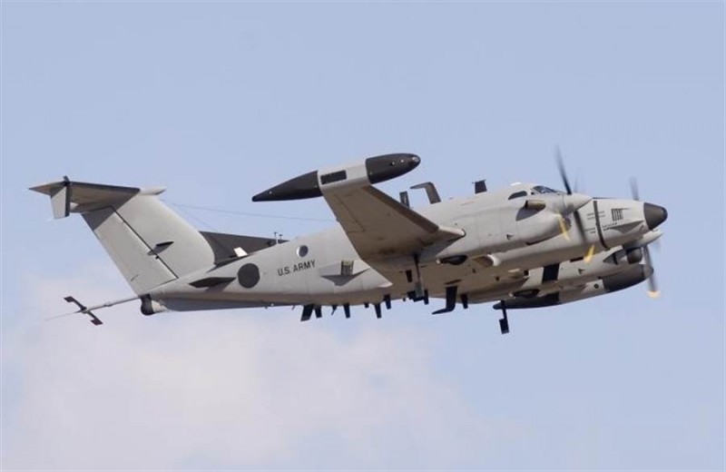 美國陸軍「護欄」(Guardrail)RC-12X戰術電子偵察機。 圖:翻攝美國陸軍官網 美國陸軍「護欄」(Guardrail)RC-12X戰術電子偵察機。 圖:翻攝美國陸軍官網