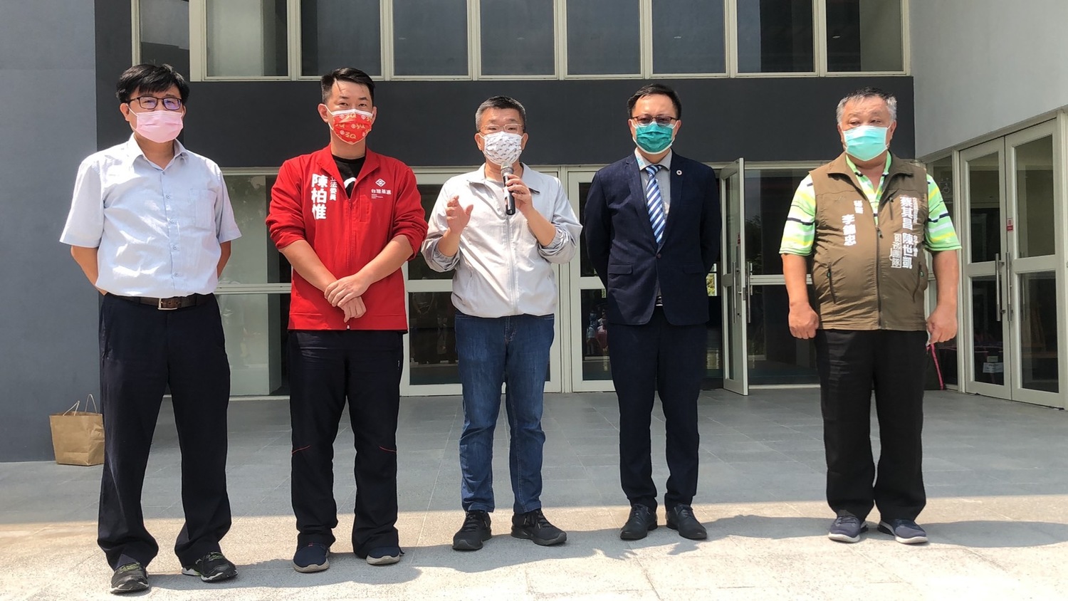 蔡其昌再度與陳柏惟合體,並表示會全力支持反罷免。 陳柏惟服務處/提供 蔡其昌再度與陳柏惟合體,並表示會全力支持反罷免。 陳柏惟服務處/提供